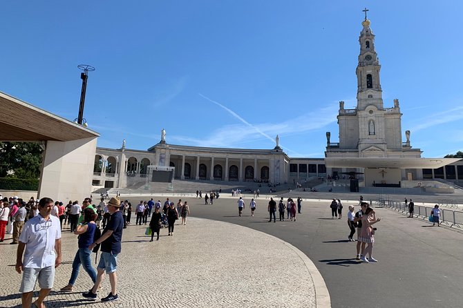 From Lisbon to Sanctuary of Fátima Half-Day Private Tour - Tour Overview