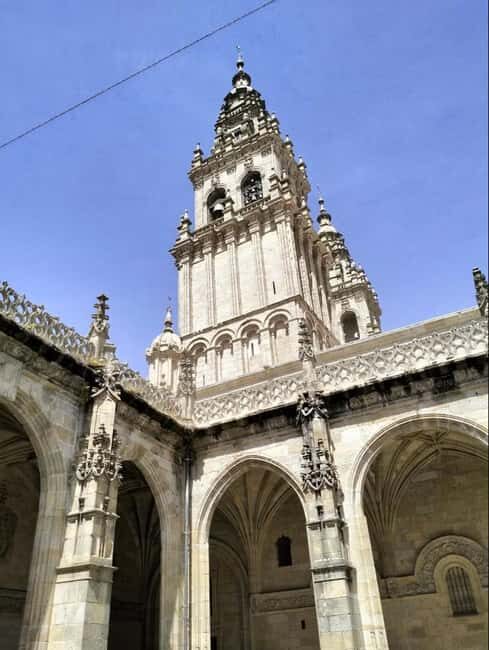 From Lisbon: To Santiago de Compostela Day Trip with Fatima - Practical Considerations & Tips