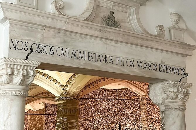 From Lisbon to the Discovery of Évora and Arraiolos - Directions