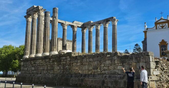 From Lisbon to the Discovery of Évora and Arraiolos - Experience