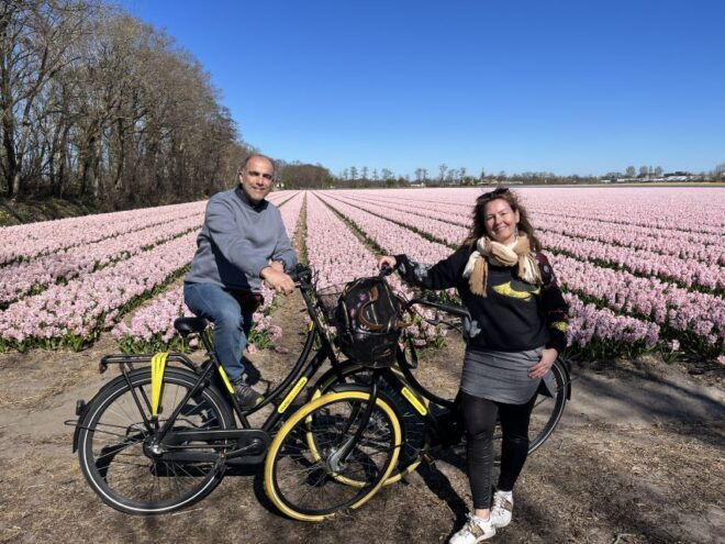 From Lisse: Flower Bike Tour Along Keukenhof and De Tulperij - Itinerary