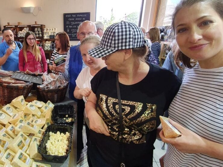 From Liverpool: Full-Day Yorkshire Sightseeing Adventure - Highlights of the Guided Tour