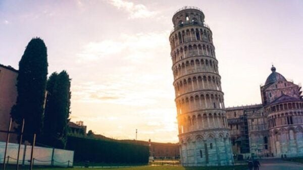 From Livorno: Bus Transfer to the Leaning Tower of Pisa - Meeting Point and Access to the Activity