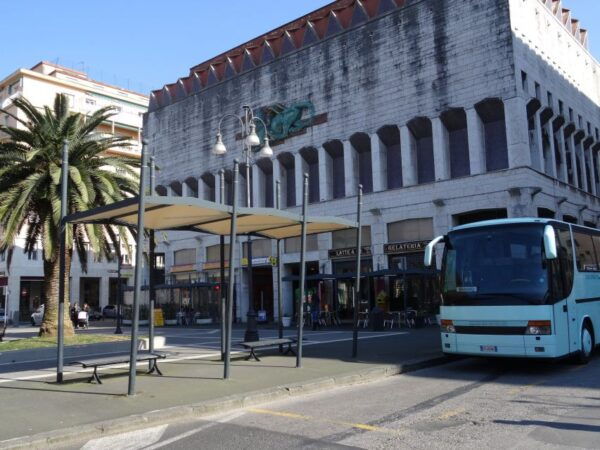 From Livorno Cruise Port: Bus Transfer to Pisa and Lucca - Product ID and Location