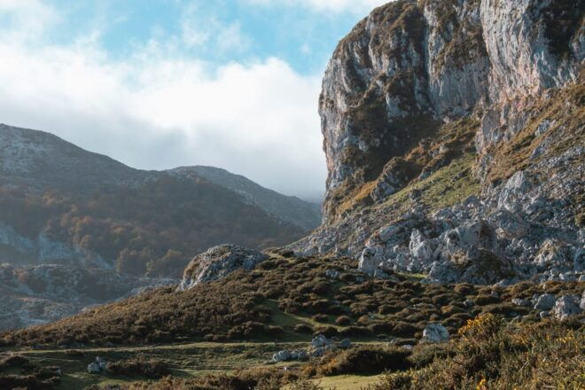 From Llanes: Lakes of Covadonga Guided Day Trip - Transportation and Inclusions