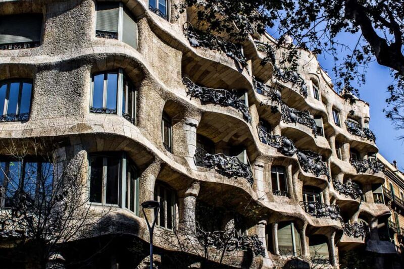 From Lloret de Mar: day trip to Barcelona - The Sum Up