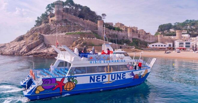 From Lloret De Mar: Roundtrip Ferry to Tossa De Mar - Language Options