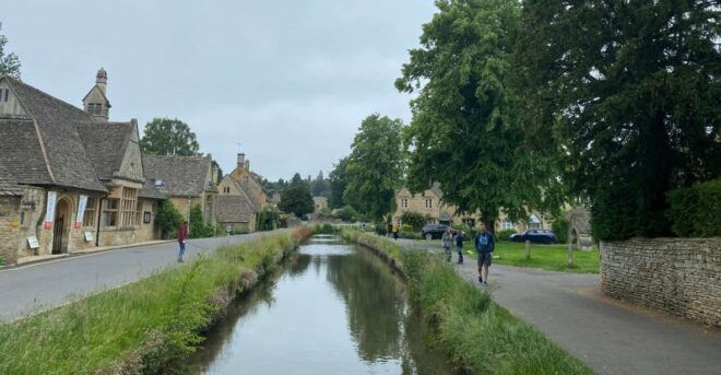 From London: Cotswolds Villages Guided Day Tour - Important Information