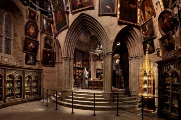 From London: Day Trip to Harry Potter Studios and Oxford - Important Information and Booking Details