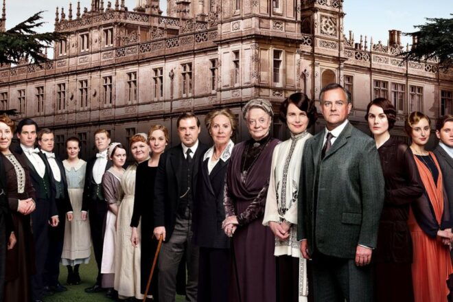 From London: Downton Abbey and Village Coach Tour - Enjoy Downton Abbey Episodes on the Coach