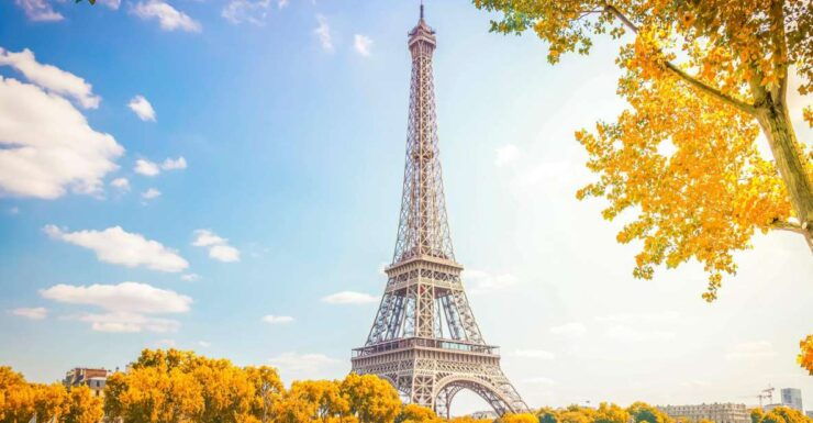 From London: Eiffel Tower, Seine Cruise & Louvre Day Tour - Cruising Along the River Seine