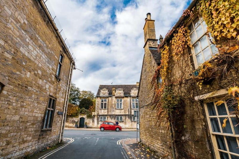 From London: Full-Day Cotswolds Small-Group Tour - Exploring Burford: The Gateway to the Cotswolds