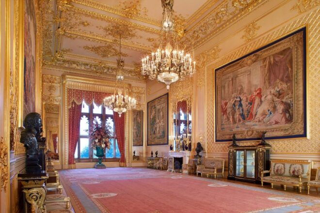 From London: Guided Tour to Windsor Castle & Afternoon Tea - Inclusions and Restrictions