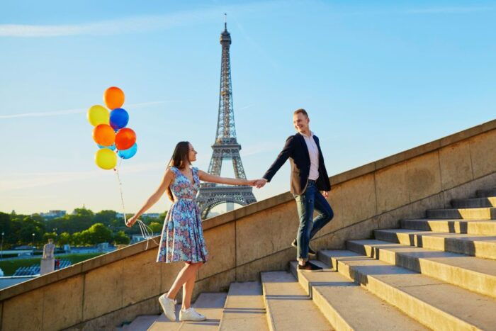 From London: Lunch at Eiffel Tower, Louvre and Notre Dame - Frequently Asked Questions