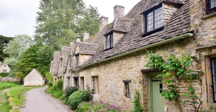 From London: Small-Group Tour Oxford & Cotswolds Villages - Good To Know