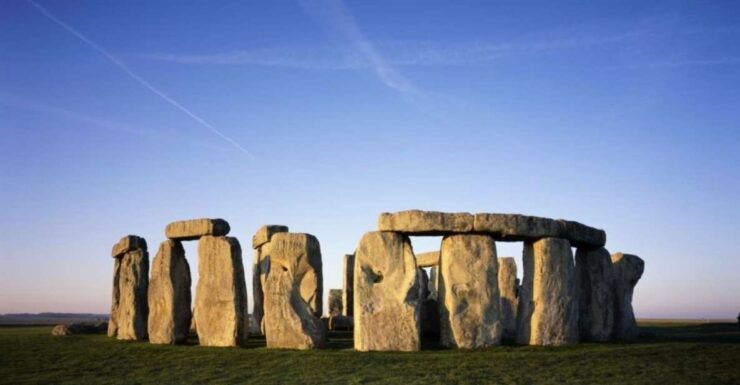 From London: Stonehenge and Bath Private Full-Day Trip - Experience Highlights