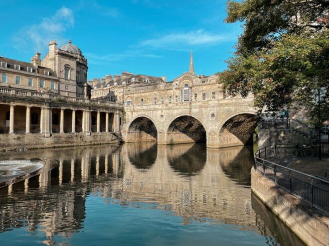 From London: Stonehenge and Bath Private Full-Day Trip - Stonehenge - a Mysterious Wonder