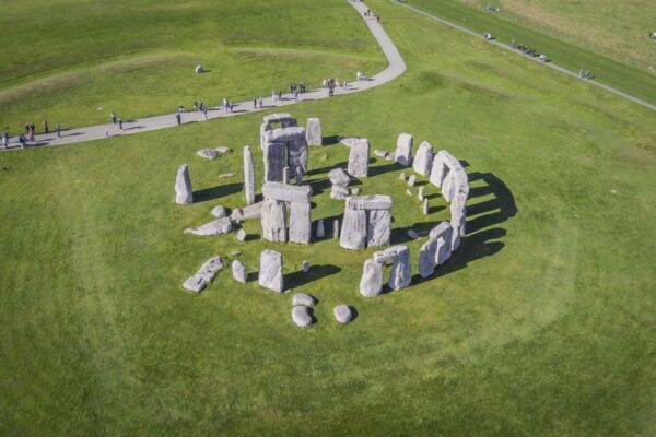 From London: Stonehenge, Windsor and Salisbury Guided Tour - Windsor Castle and State Apartments