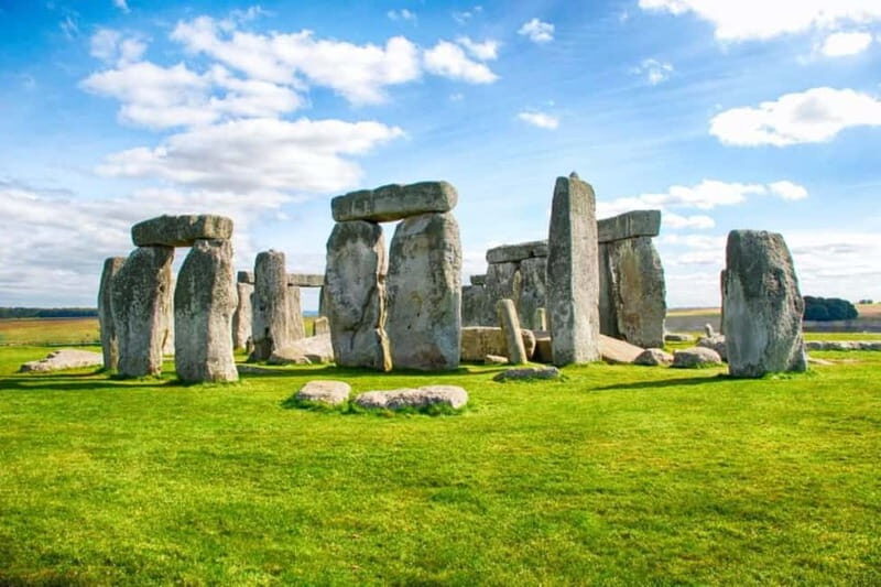 From London: Stonehenge & Windsor Castle Tour with Tickets - Good To Know