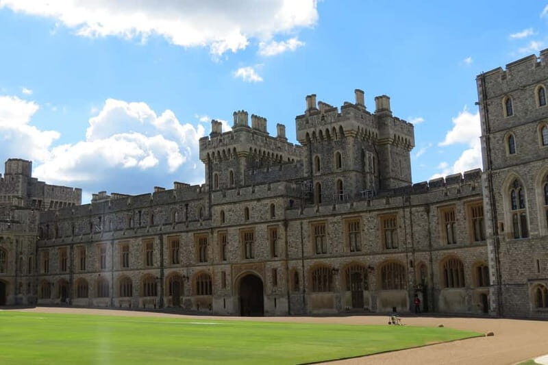 From London: Stonehenge & Windsor Castle Tour with Tickets - The Itinerary Breakdown