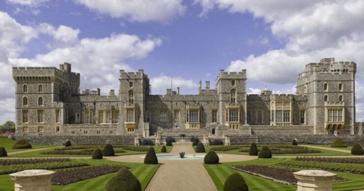 From London: Windsor Castle Full Day Guided Tour By Train - Experience