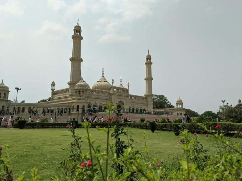 From Lucknow: 1 Day Tour With Private Car & Driver - Practical Details and Travel Comfort