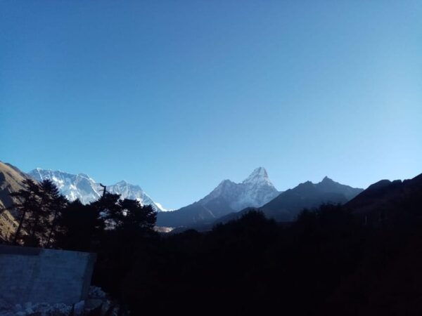 From Lukla: 10 Day Gokyo Lake & Gokyo Ri Peak Private Trek - Weather Considerations