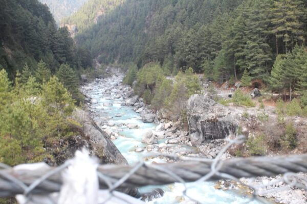 From Lukla: 10 Day Gokyo Lake & Ri Trek With Himalayan Guide - Accessibility and Suitability