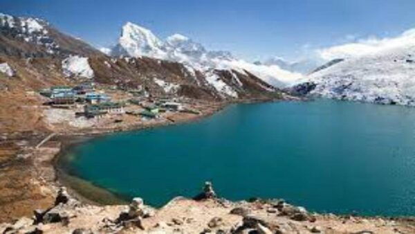 From Lukla: 10 Day Gokyo Lake & Ri Trek With Himalayan Guide - Recommended Gear