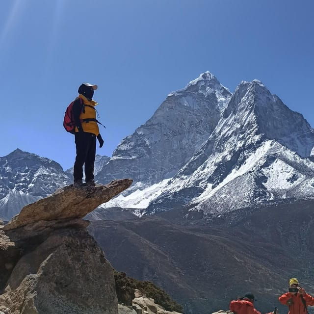 From Lukla: Everest High Pass Trek - 15 Days - Inclusions and Exclusions