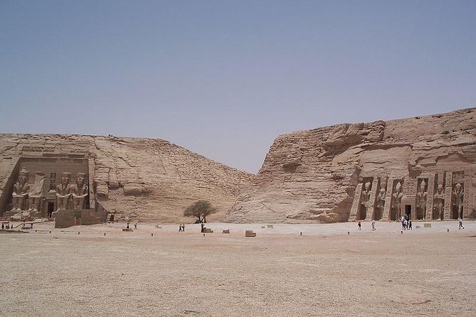 From Luxor 2 Days Tour to Abu Simbel - Group Size and Price