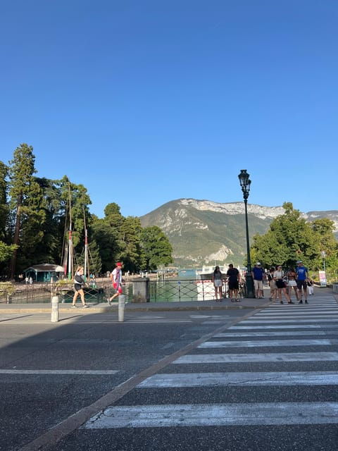 From Lyon: Medieval Town of Pérouges & Annecy Day Tour - Key Points