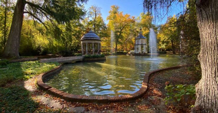 From Madrid: Aranjuez Private Tour With Royal Palace Entry - Experience Highlights