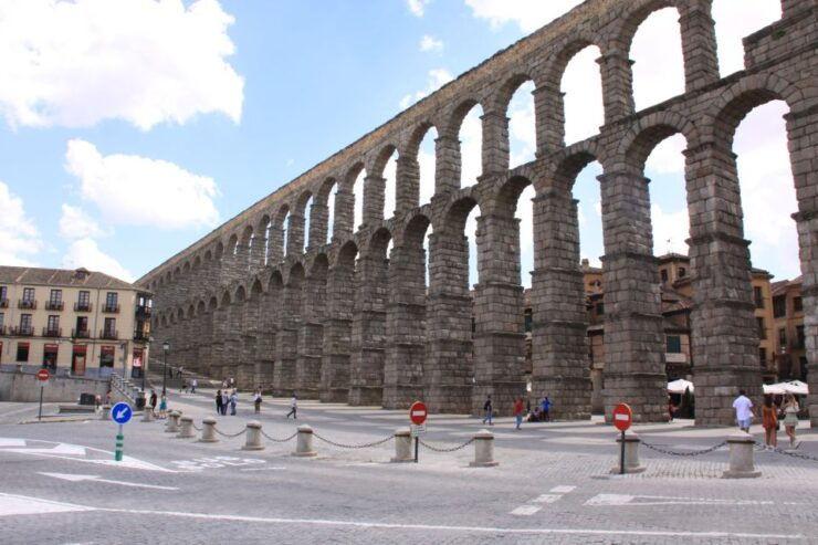 From Madrid: Avila and Segovia Full-Day Tour - Highlights in Avila