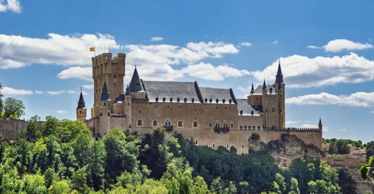 From Madrid: Avila and Segovia Private Day Trip - Experience Highlights
