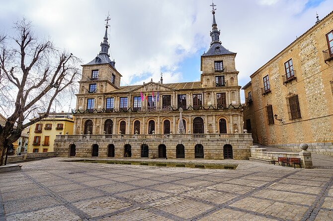 From Madrid: Full-Day Medieval Tour in Toledo and Ávila - Meeting and Pickup Details