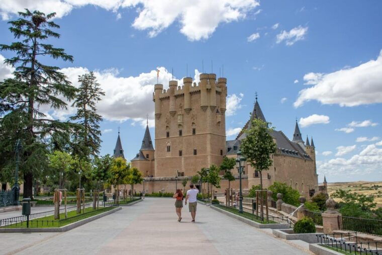 From Madrid: Full Day Tour to Segovia and Ávila - Exploring the Alcázar of Segovia