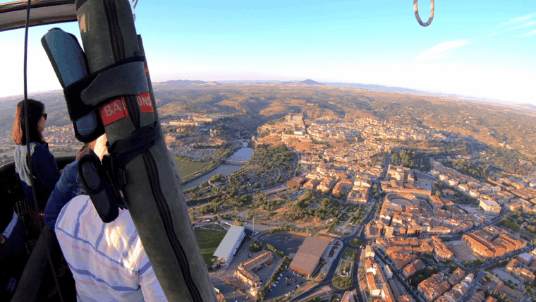 From Madrid: Hot Air Balloon Over Toledo - Enjoying the Champagne Toast