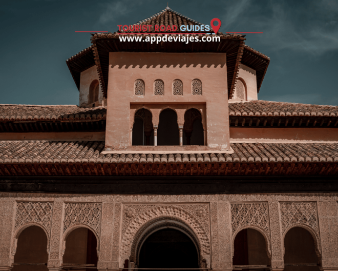 From Madrid: Private Tour Granada - Train Journey From Madrid