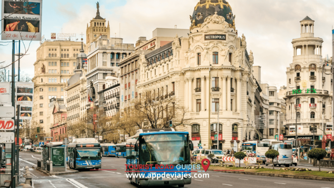 From Madrid: Private Tour Madrid Palacio Real Ticket & Tapas - Culinary Experience