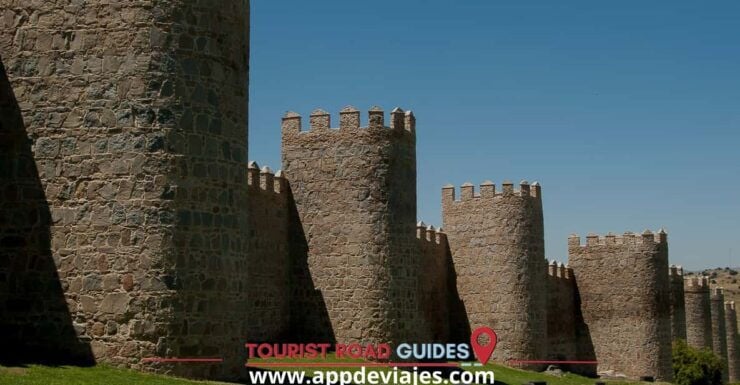 From Madrid: Private Tour of Ávila, Tapas Route & El Escorial - Good To Know