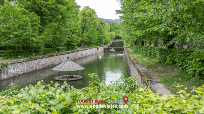 From Madrid: San Ildefonso Farm, Lunch and Segovia Tour - Inclusions