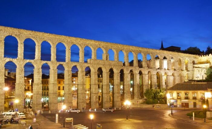 From Madrid: Segovia Guided Afternoon Tour - Exploring the Roman Aqueduct
