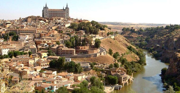 From Madrid: Toledo Full-Day Trip With Optional Cathedral - Meeting Point and Accessibility