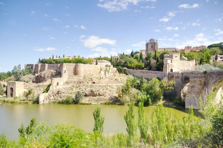 From Madrid: Toledo Guided Day Trip With Cathedral Admission - Good To Know