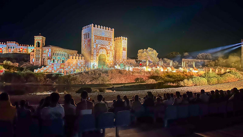 From Madrid: Transfer and tickets to Puy du Fou with Toledos Dream - Key points to know before you go