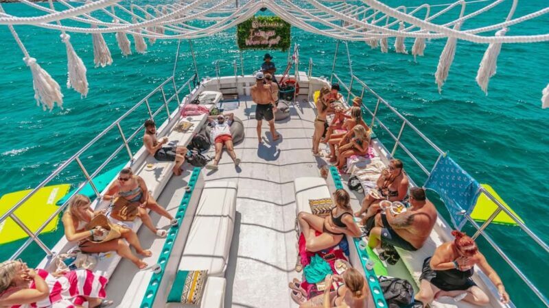 From Magaluf: Palma Bay Sightseeing Cruise with Live Music - The Itinerary: What to Expect on the Water  