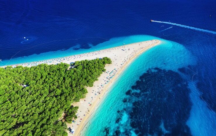 From Makarska: Zlatni Rat & Bol Speedboat Tour With Swimming - Tour Overview