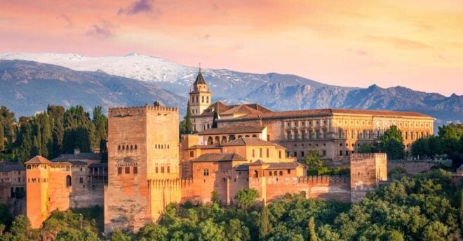 From Malaga: Alhambra Guided Tour With Entry Tickets - History and Cultural Importance