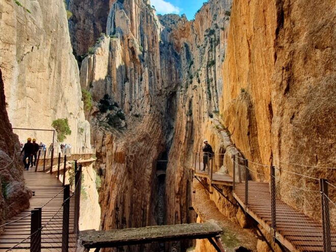 From Malaga: Caminito Del Rey Sunset Tour With Transfer - Tour Highlights
